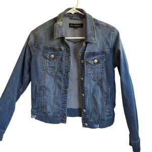 Prosperity women’s denim jacket. Distressed Stretchy. Size XS. Medium wash